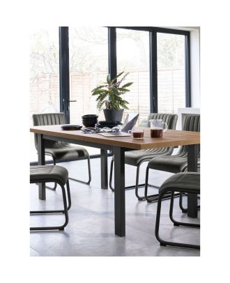 Metal Dining Table - cal.din.26